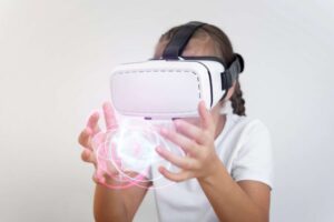 Sekarangjuga.com | Cara Menggunakan Teknologi VR Box di Ponsel Android 1024x681 1