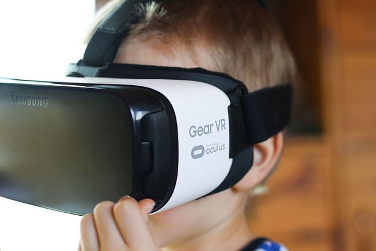Samsung Virtual Reality: Membangun Jembatan Menuju Metaverse